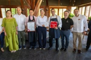 Estefanía Mercado celebra las distinciones de la Guía Michelin 2026 para restaurantes de Playa del Carmen