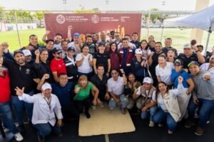 Acercan trámites, salud y programas sociales a familias de Playa del Carmen