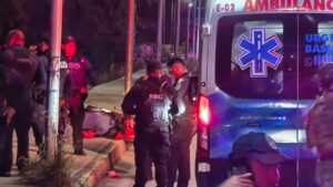 Asesinan a balazos a una mujer frente a sus hijos en Playa del Carmen; su pareja habría sido detenida